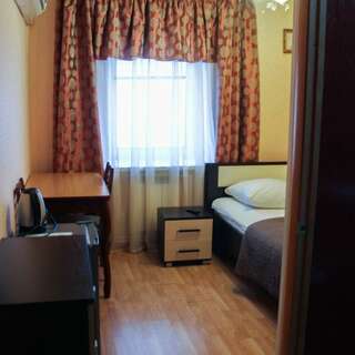 Гостиница Бриз Рязань Стандарт с двуспальной кроватью-1