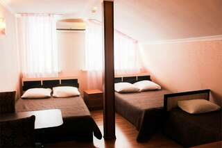 Гостиница Бриз Рязань КОМФОРТ с двумя двуспальными кроватями DBL / DBL-3