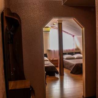 Гостиница Бриз Рязань Комфорт с двумя двуспальными кроватями-2